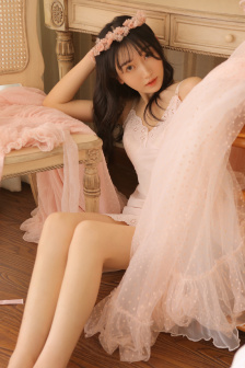 纯情娇妻大杂交小说
